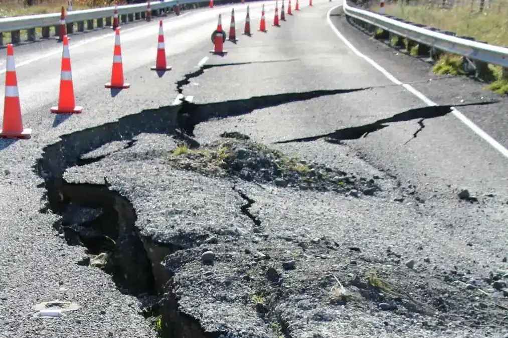 Nankai-Trough Earthquake