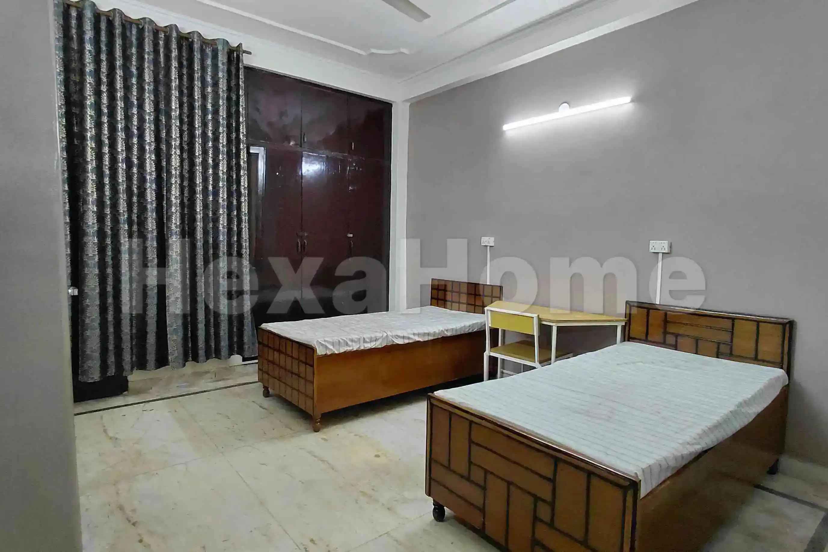 PGs in sector 128 Noida