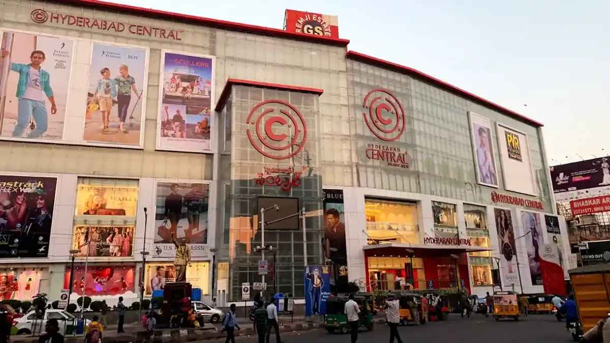Shopping Malls