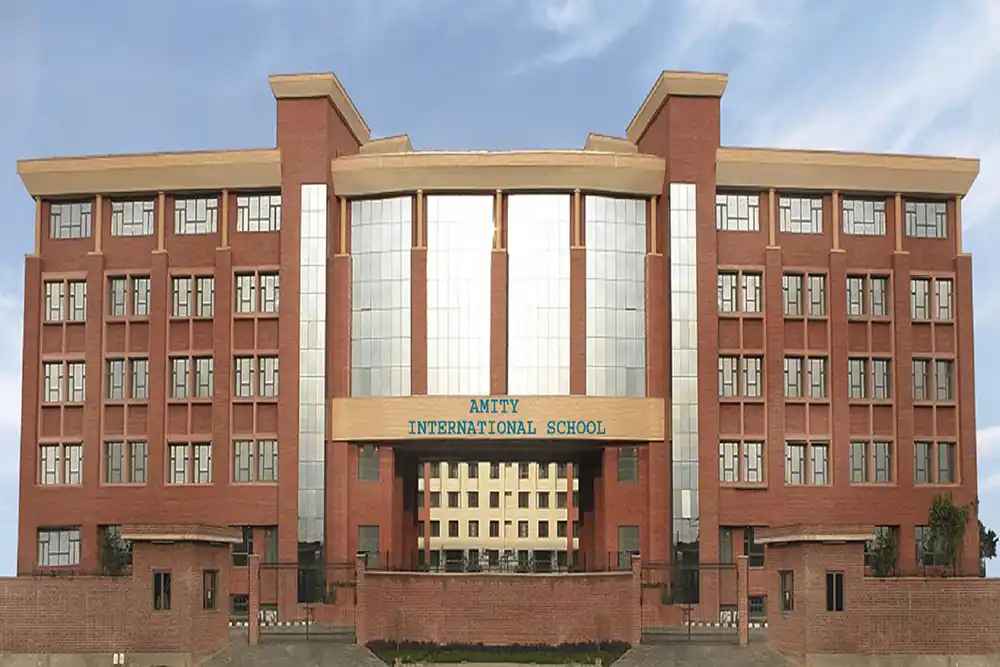 Amity International School, Gomti Nagar