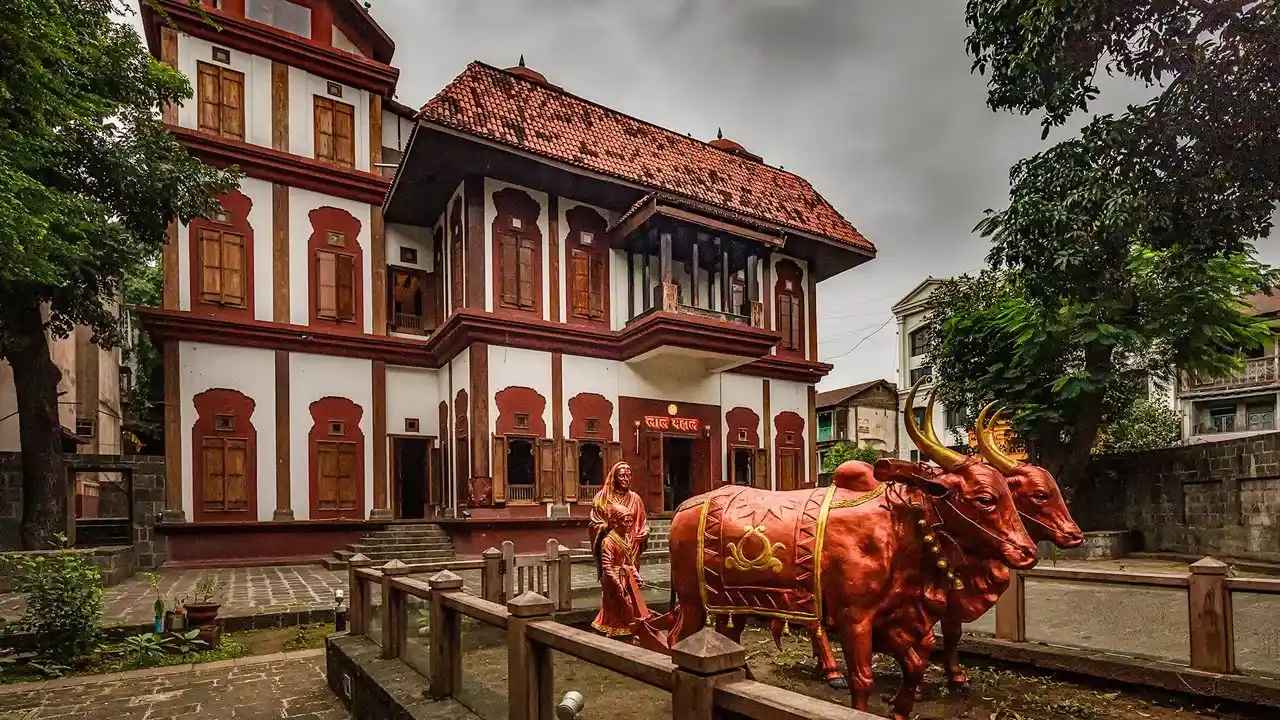 Shoppings and Entertainment