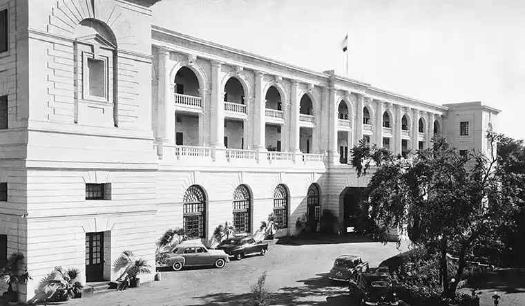 Explore Civil Lines, New Delhi