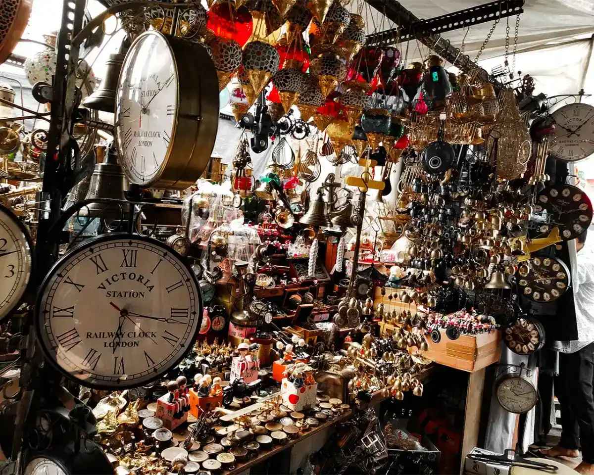 Evening Market at Colaba