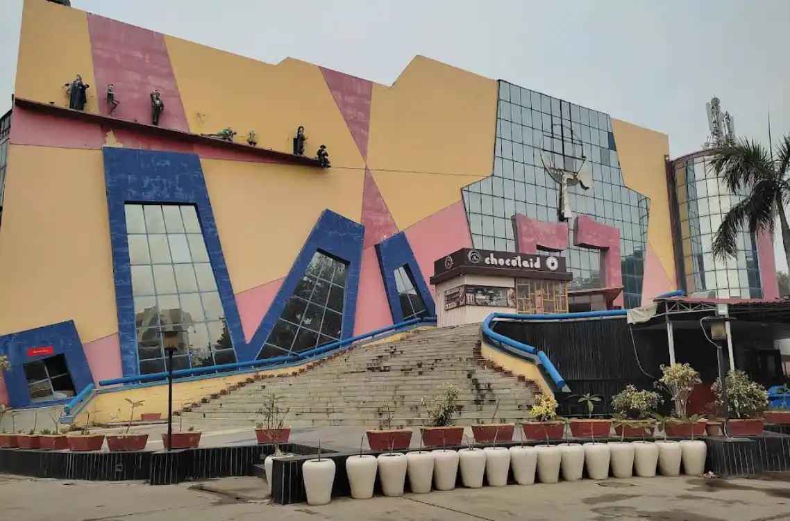Shopping Malls