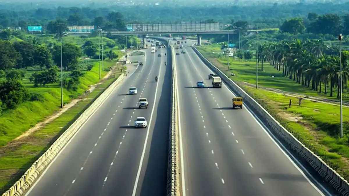 Delhi to Dehradun Highway View