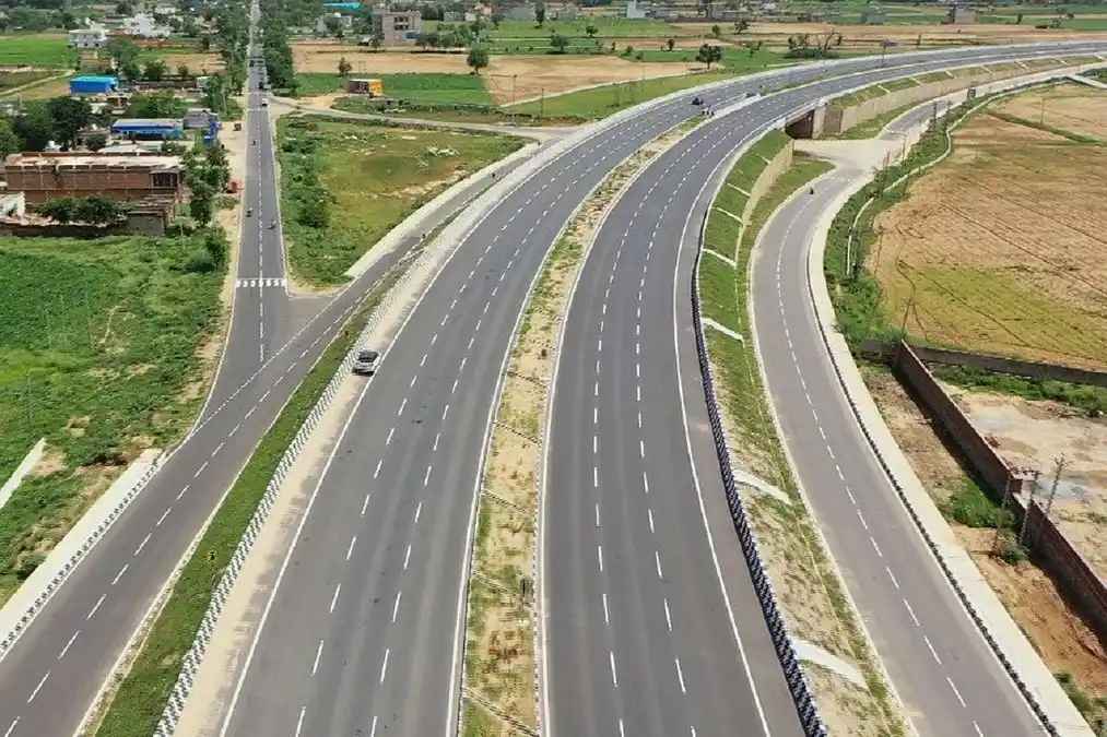 Ghaziabad Kanpur Expressway via Noida
