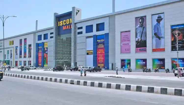 Shopping Malls