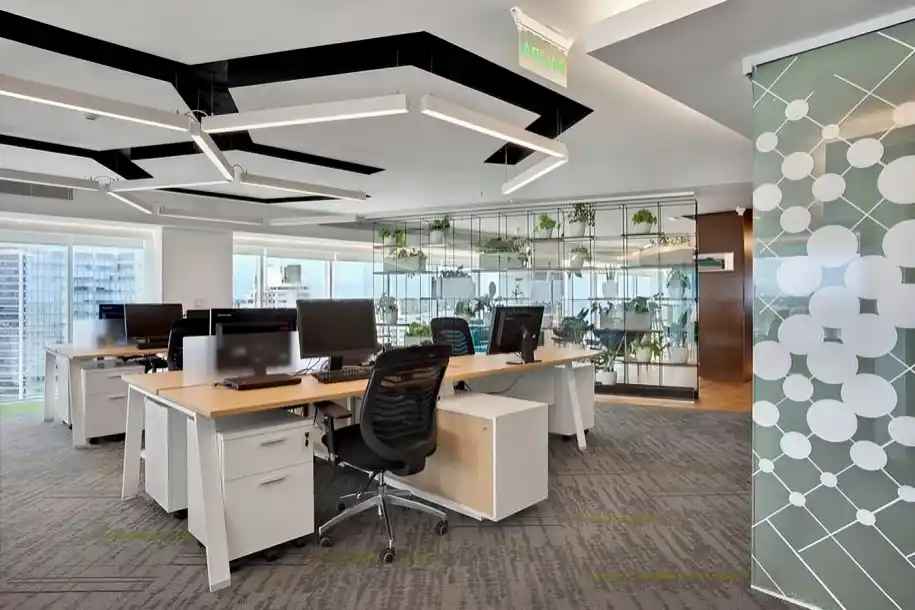 Proximity to IT Hubs