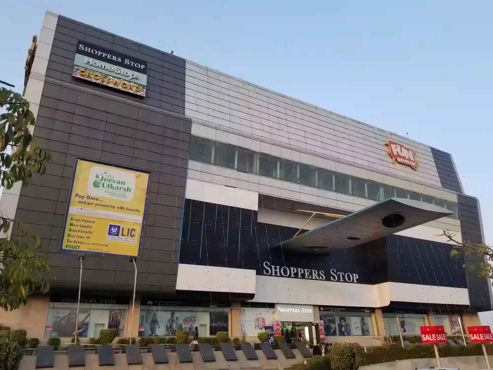 Shopping Malls