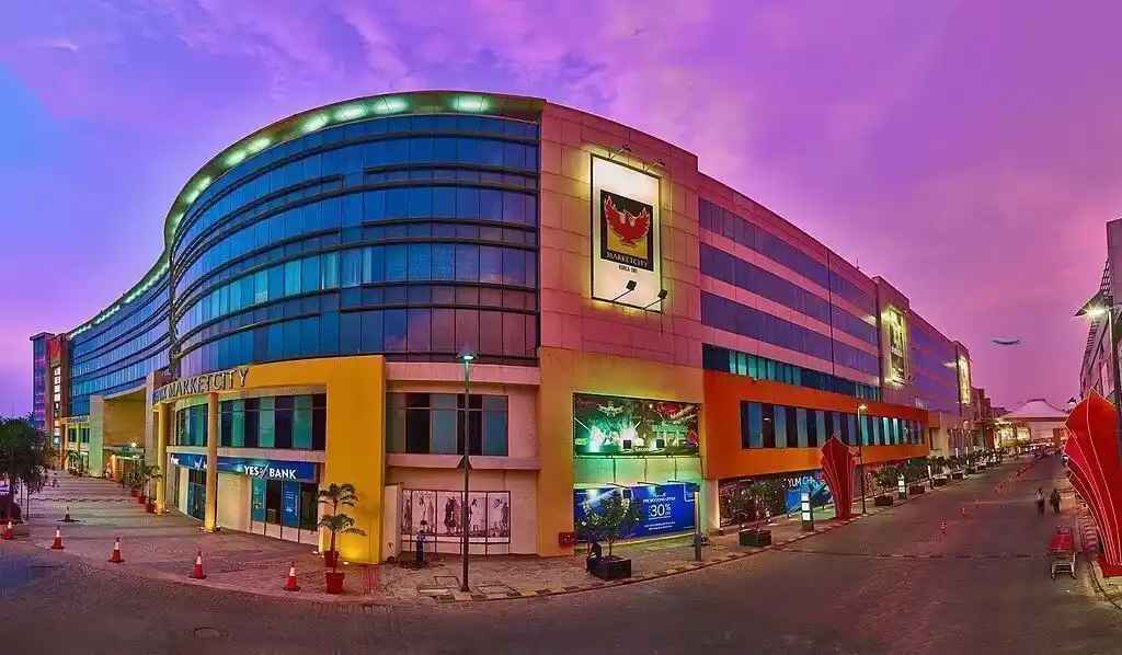 Shopping Malls