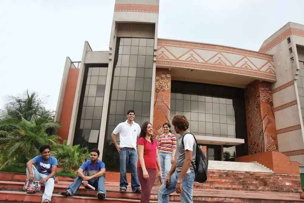 Indian Institute of Management Calcutta (IIM Calcutta)