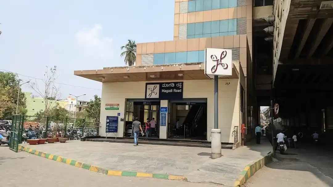 Parking and entry gates at Magadi Road Metro Station