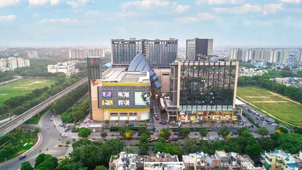 Shopping Malls