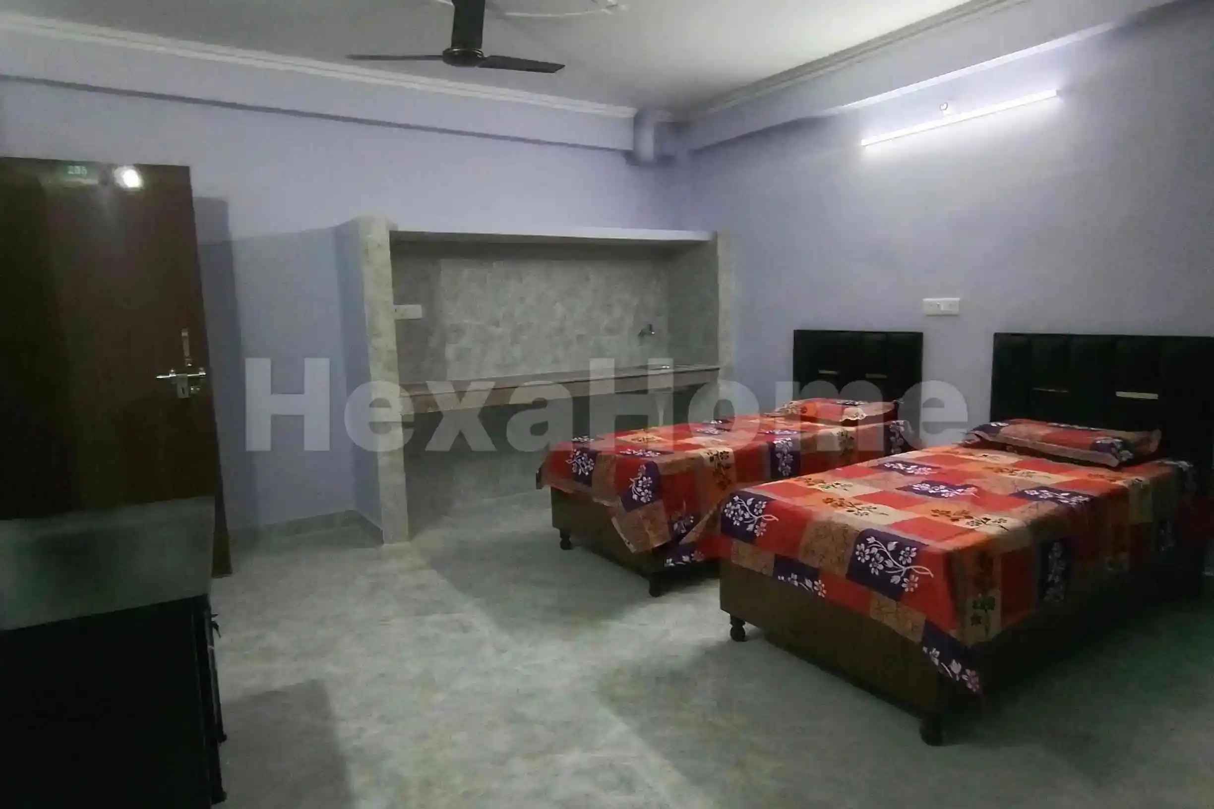 PGs for Boys and Girls in Noida