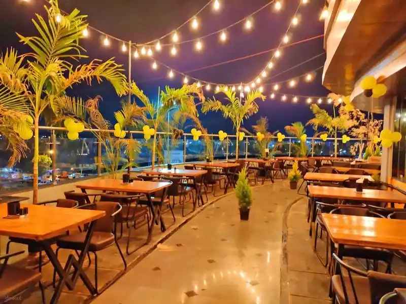 Spine City Mall Pimpri-Chinchwad Amenities