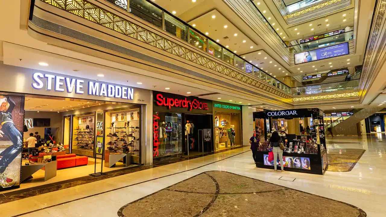R City Mall Interior