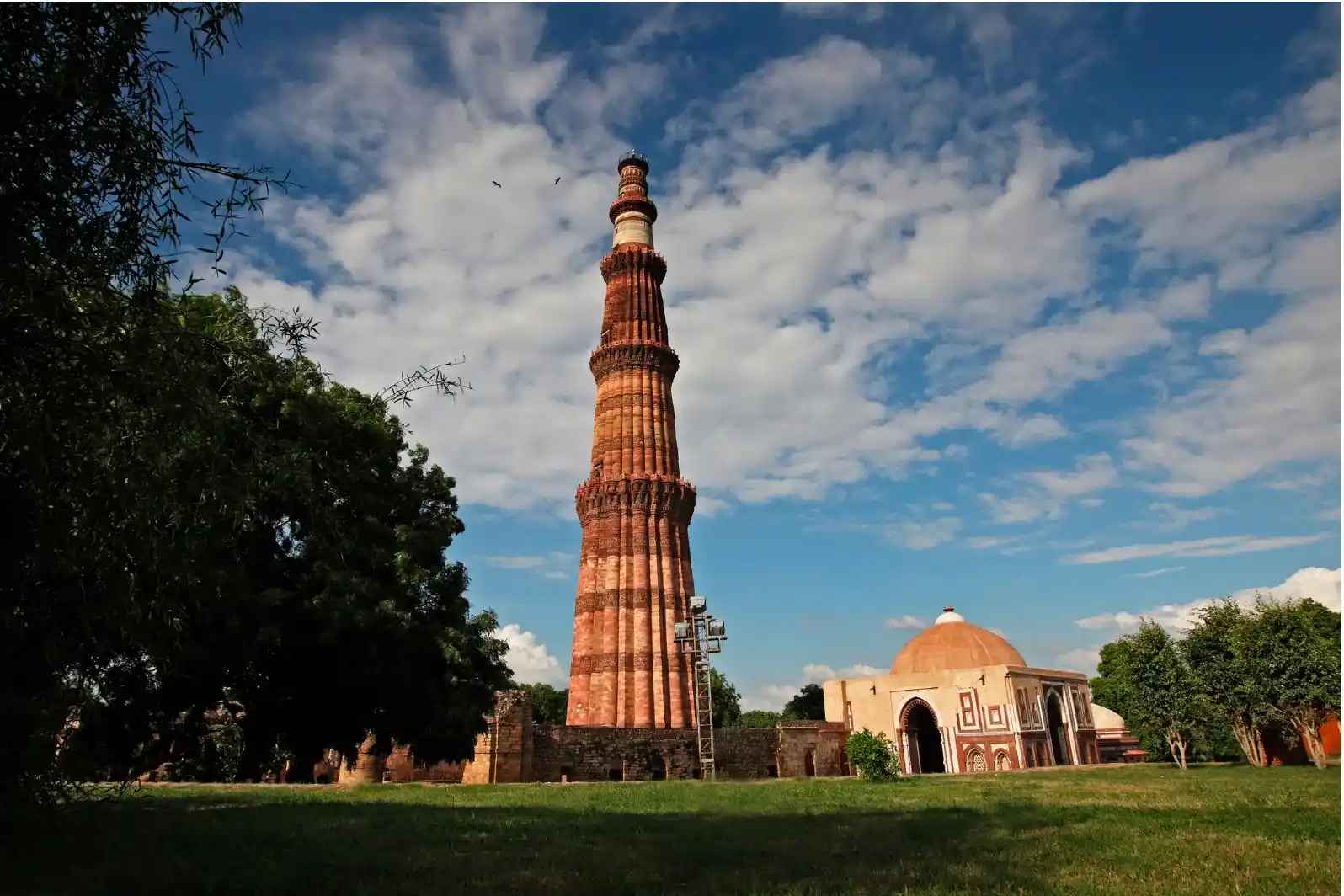 Rajpur Khurd Village – South Delhi Living