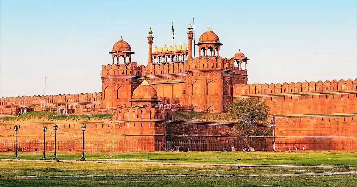 Red Fort Delhi 2025: History, Timings, Tickets & More