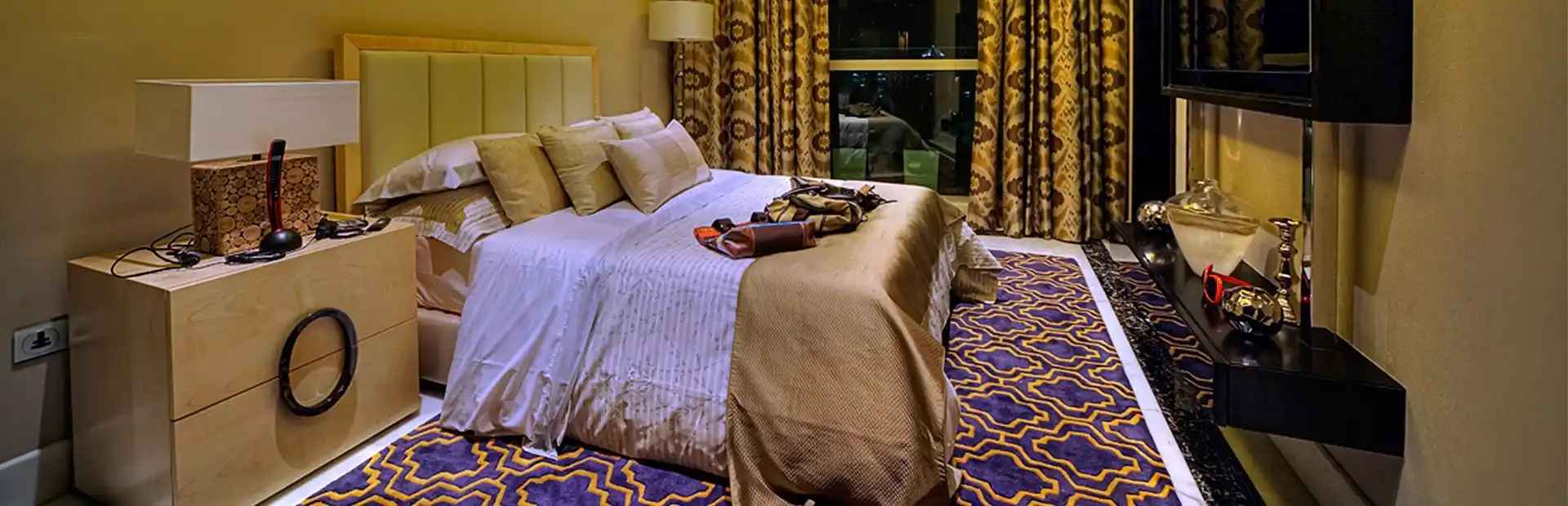 Luxurious Bedroom Features