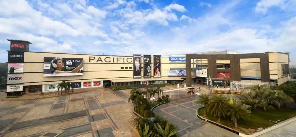 Shopping Malls