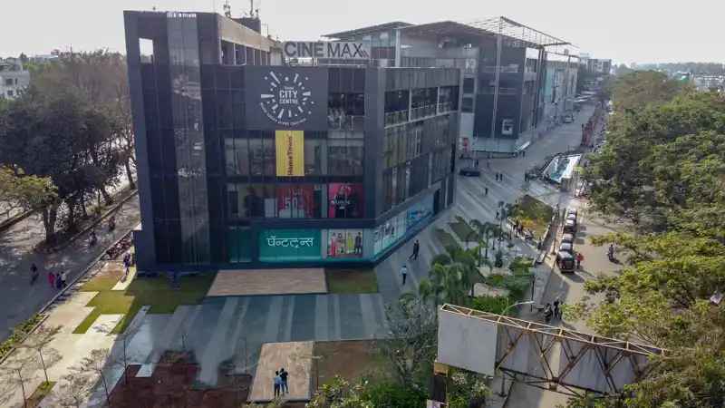 Shopping Malls