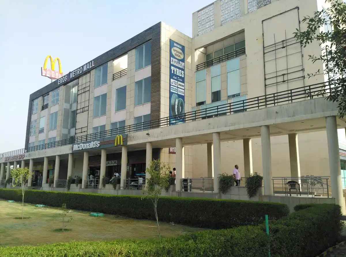 Shopping Malls
