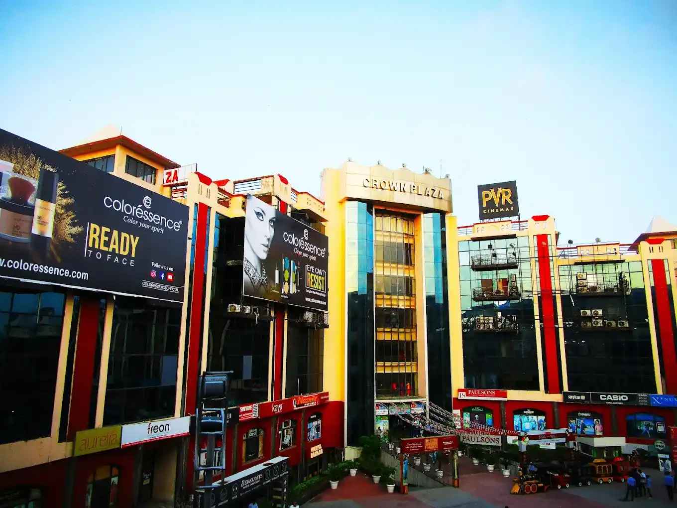 Shopping Malls
