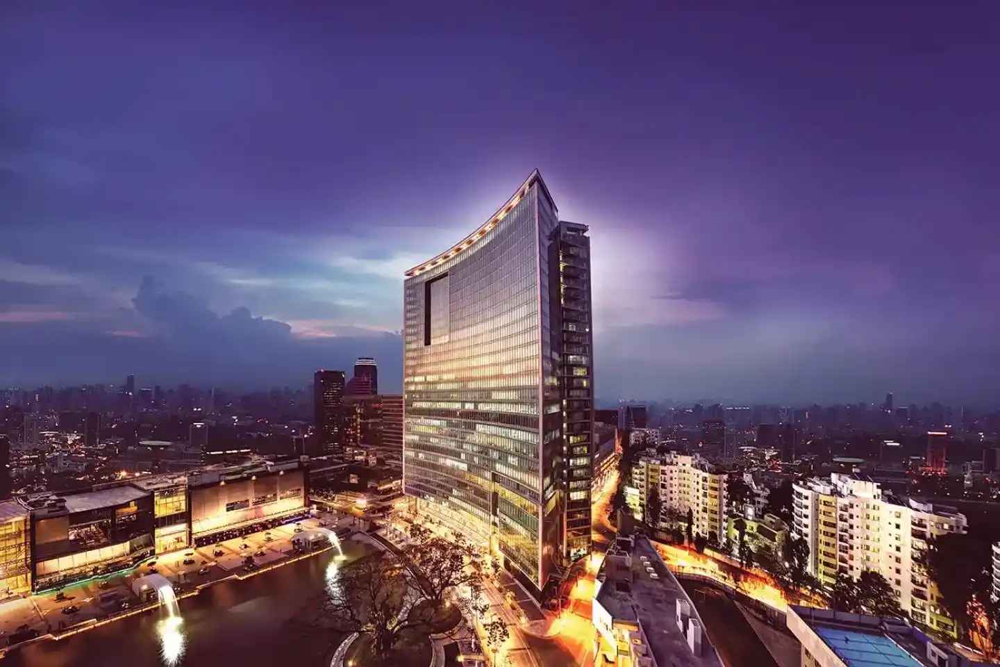 Andheri West Social Amenities