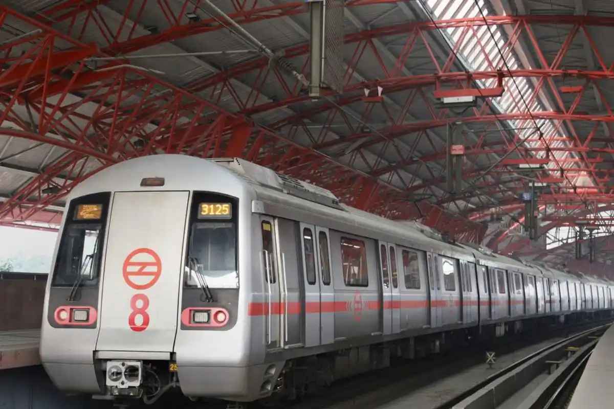 Sultanpur Metro Station: Delhi Yellow Line Route & Info