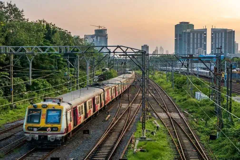 thane railway station
