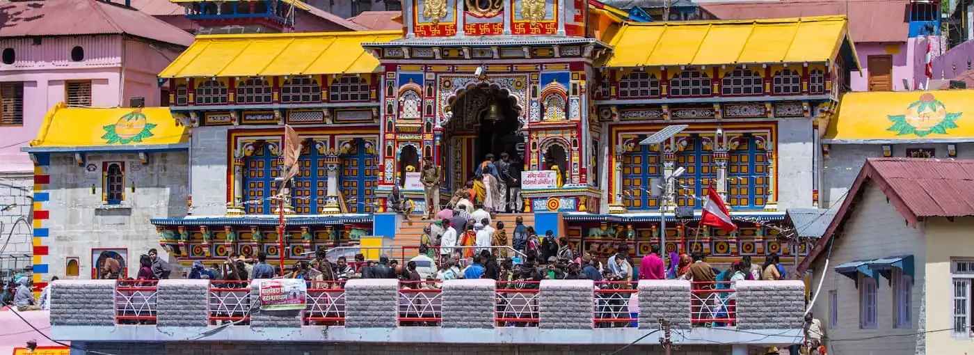 Vadapalani, Chennai: A Hub of Entertainment and Connectivity