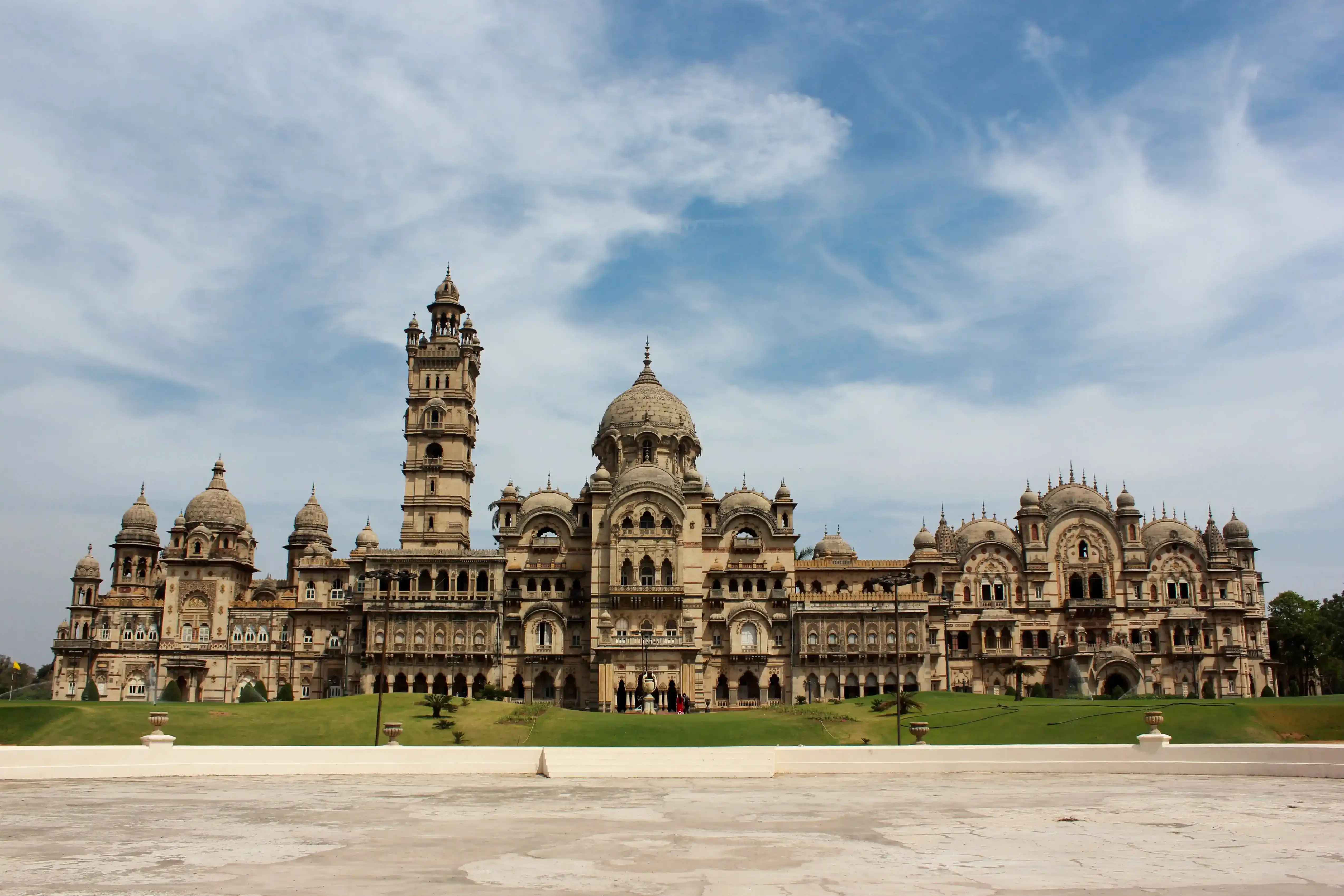 Vadodara Municipal Corporation: Services & Updates