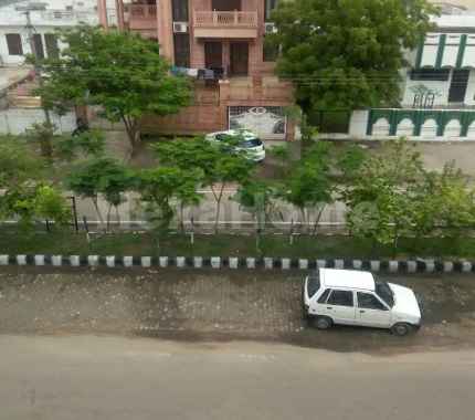 Photos Others
