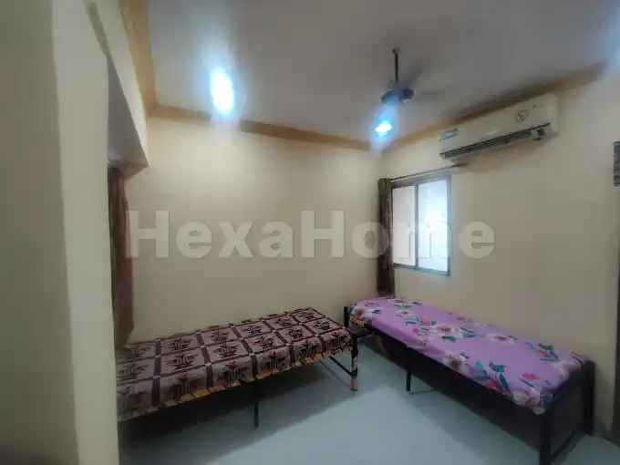 Service Fox Paying Guest House pg for boys in Vashi, Navi Mumbai