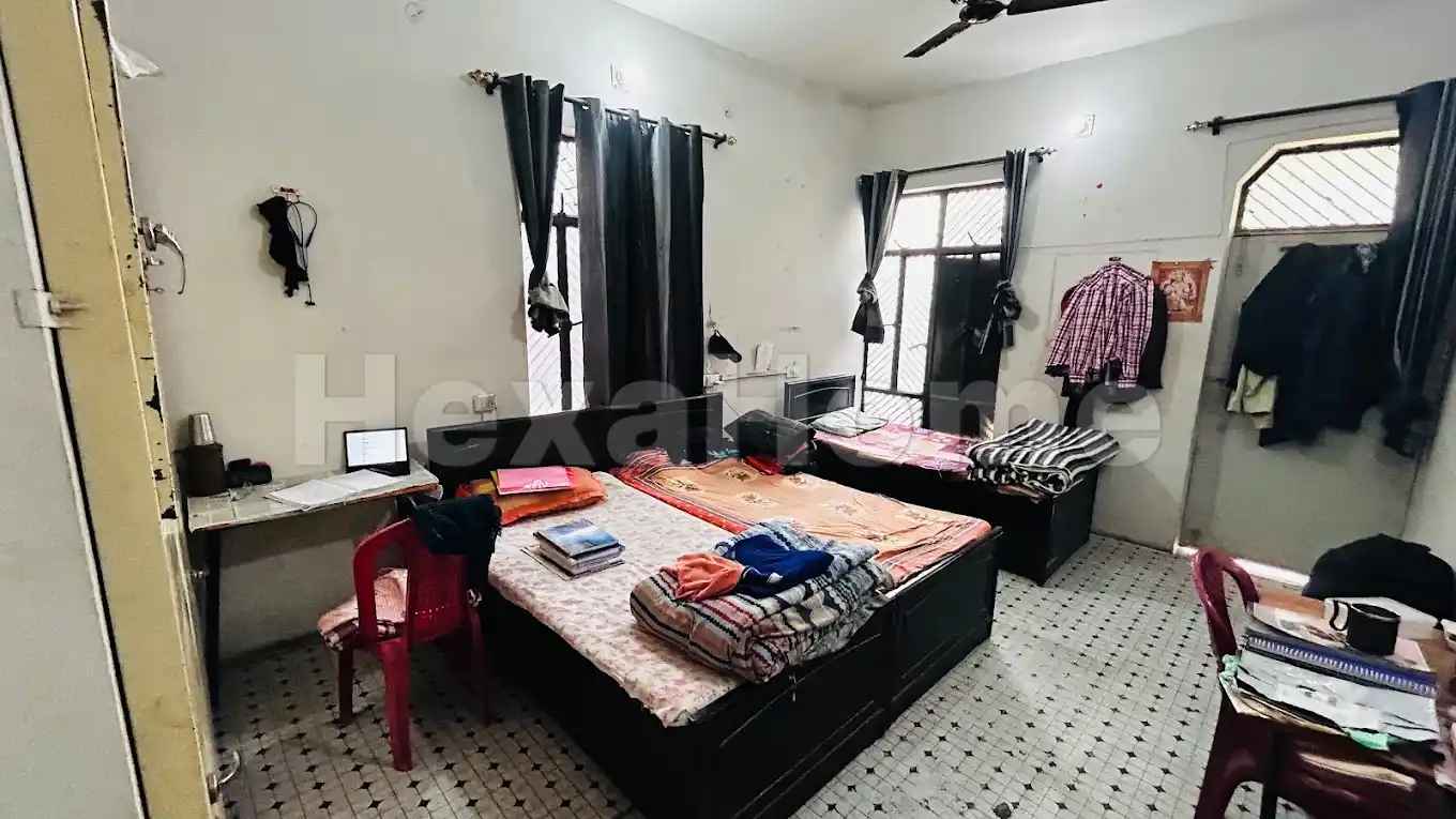 Apna Ghar pg for boys in Kamla Nagar, Muirabad, Prayagraj