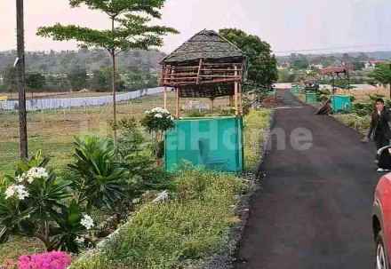 Residential carousel-/media/plot-residential/21-feb-2025/plot-photo-7xsp01bt.webp?label=plot_land&cover=true