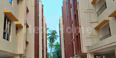 Avi is sharing a room in 3BHK Flat Avi is sharing a room in 3BHK Flat