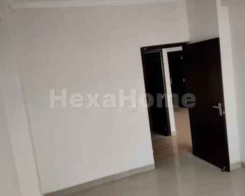 Asheesh Singh is sharing a room in 3BHK Flat carousel