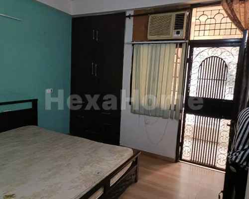 Debarati is sharing a room in 2BHK Flat carousel