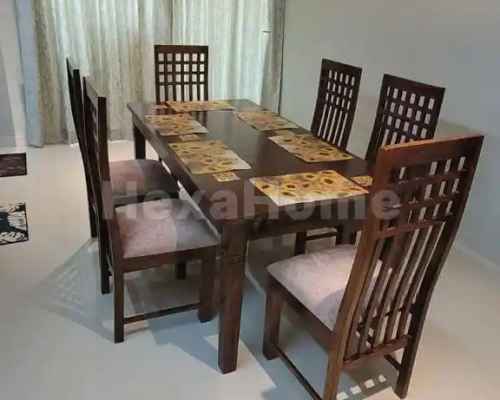 Avneet  is sharing a room in 3BHK Flat carousel