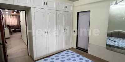 Suresh is sharing a room in 4BHK Flat Suresh is sharing a room in 4BHK Flat