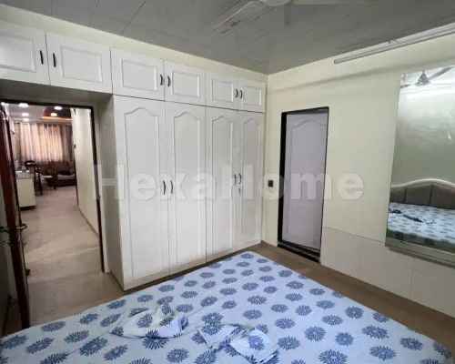 Suresh  is sharing a room in 4BHK Flat carousel