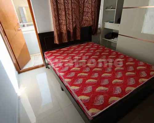 Sayan is sharing a room in 3BHK Flat carousel