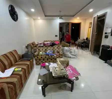 Raja is sharing a room in 3BHK Flat carousel