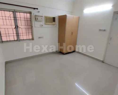 Sarju is sharing a room in 3BHK Flat carousel