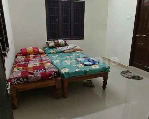 Venkatesan  is sharing a room in 2BHK Flat carousel
