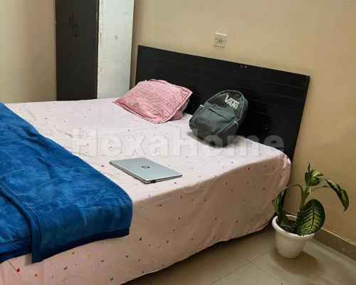 Sudhanshu  is sharing a room in 2BHK Flat carousel