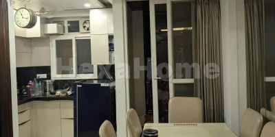 Dhanvi is sharing a room in 3BHK Flat Dhanvi is sharing a room in 3BHK Flat
