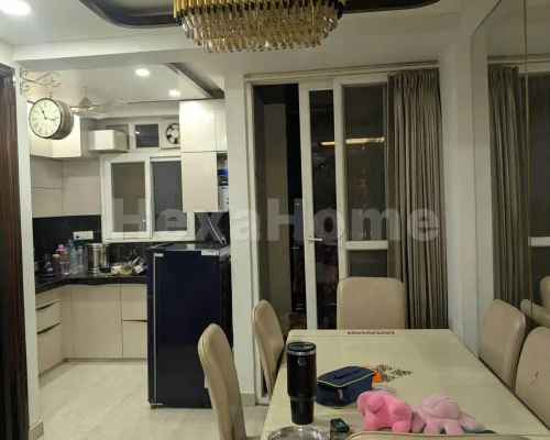 Dhanvi is sharing a room in 3BHK Flat Dhanvi is sharing a room in 3BHK Flat