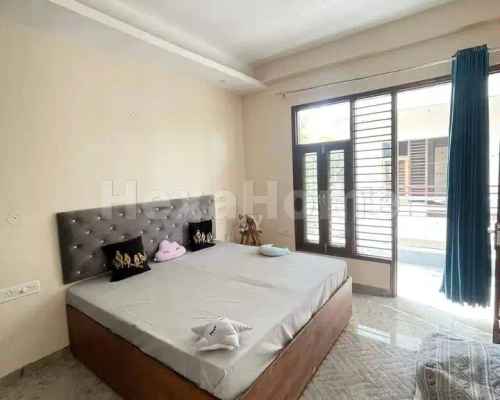 Harish is sharing a room in 1BHK Flat carousel